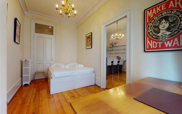 Magnificent two bedroom apartment in a luxury building