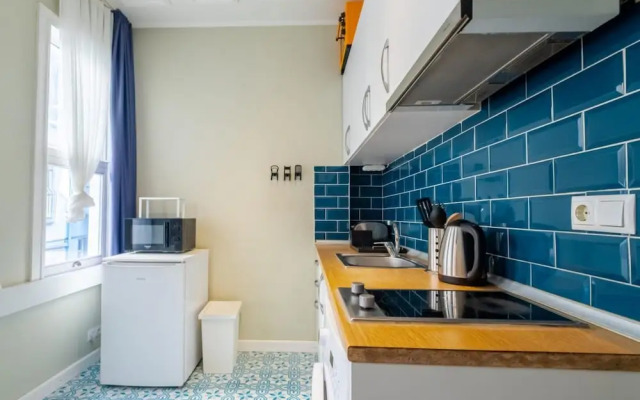 Charming Flat Near Taksim Square in Inonu Sisli