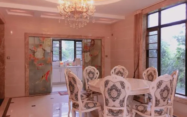Qingyuan Hengda Yilin Yashe Drifting Holiday Villa