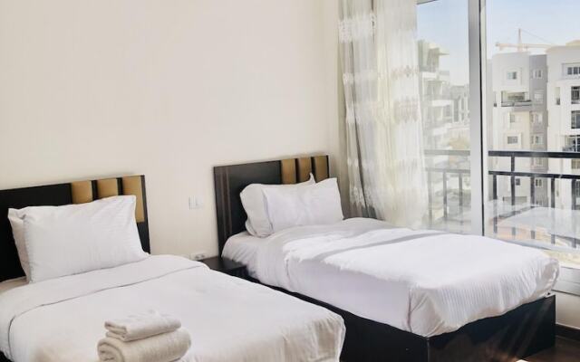 Vesta - Luxury Apt - 3BR - CFC X