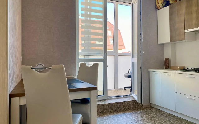 Apartment Kantiata Neuhausen on Krakow Boulevard