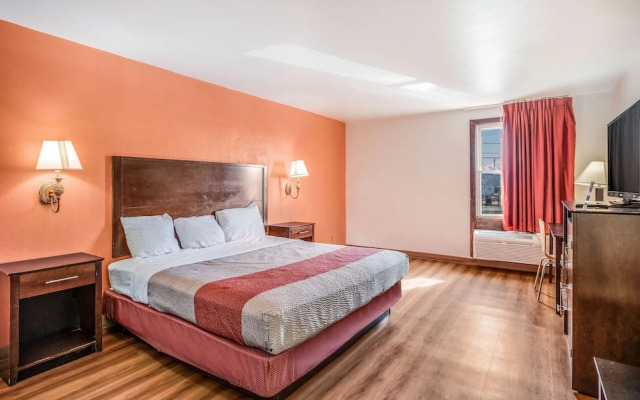 Comfort Inn (Levittown)