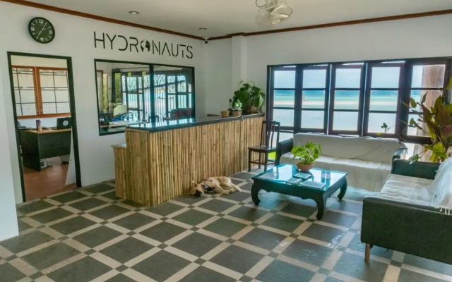 Hydronauts Diving Resort