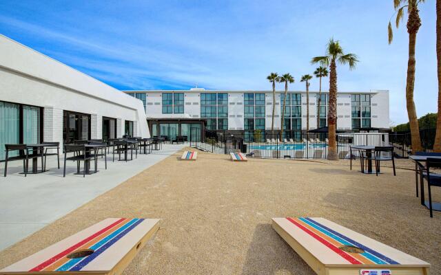 DoubleTree by Hilton Palmdale, CA