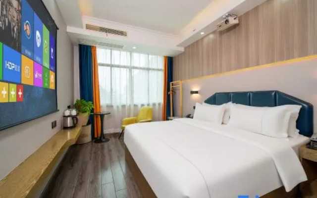 Yiyang Fenglin Evening  Hotel
