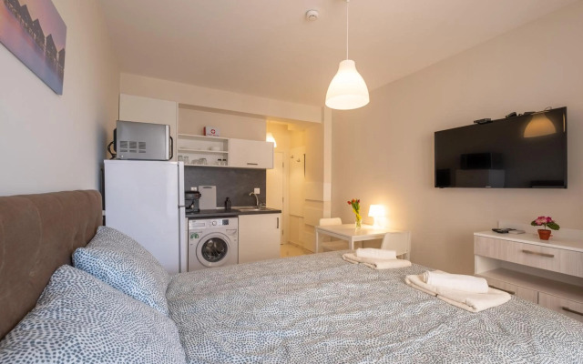 Sunny Dream Apartments