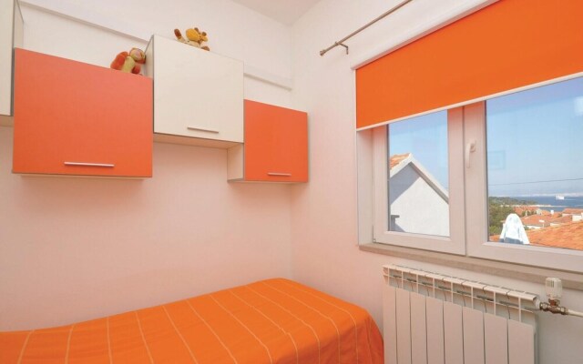 Amazing Apartment in Supetar With 3 Bedrooms and Wifi