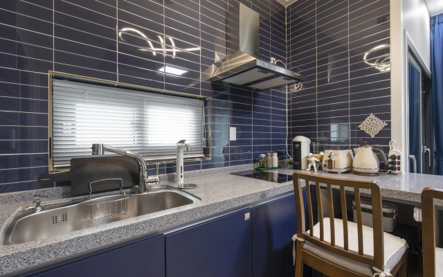 Lim Sea Side Poolvilla Pension