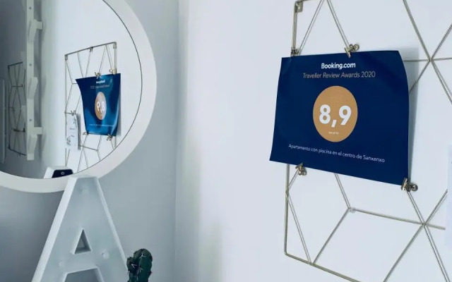 Apartamento con piscina en el centro de Sanxenxo