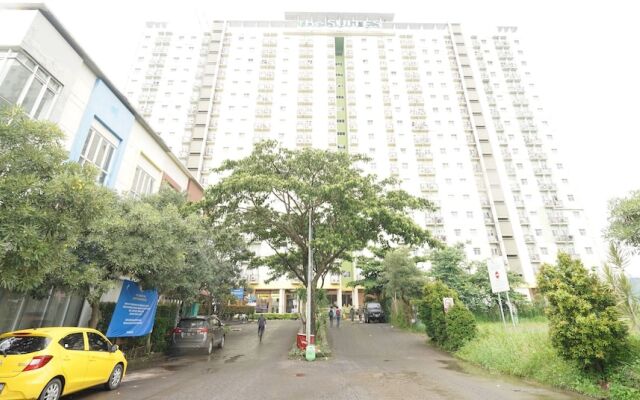 OYO 93547 Metro Suites Apartment By Barbie Homestay