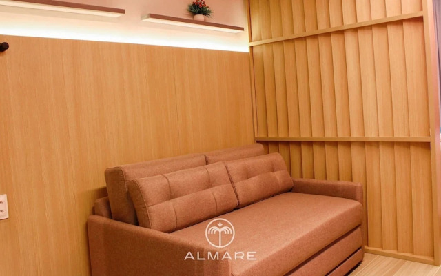Setai Yacht Premium II - By Almare Flats