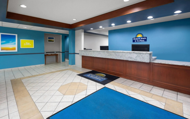 Days Inn & Suites by Wyndham Seaford