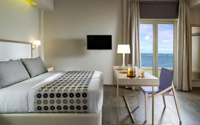Irida Hotel