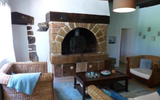 Gîte Ygrande, 4 pièces, 6 personnes - FR-1-489-148