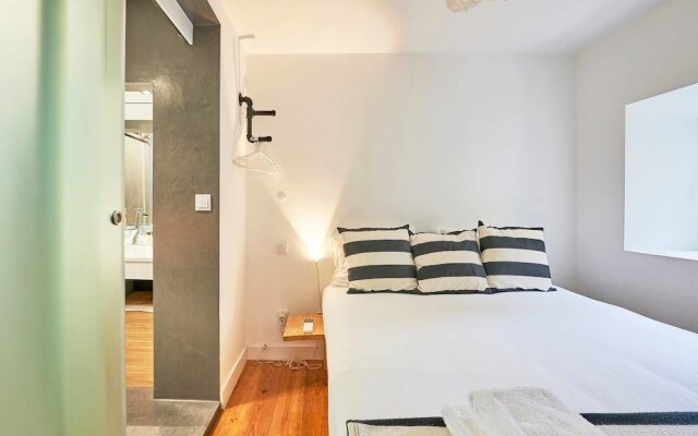 Authentic Apartment in Alfama With Terrace