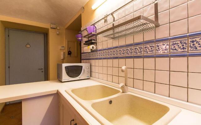 Porta Nuova Central Flat with Balcony