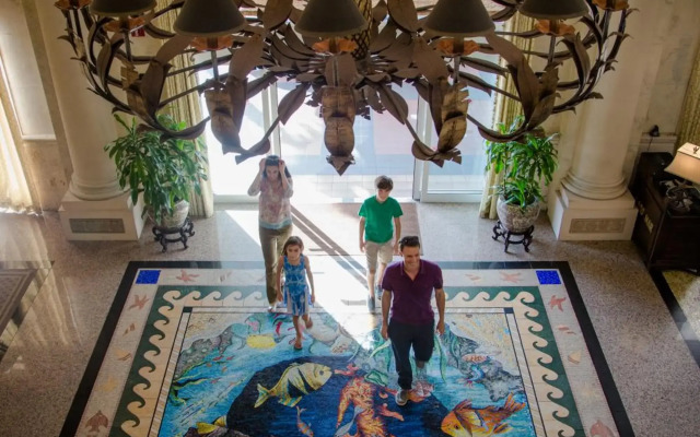 Lago Mar Beach Resort & Club