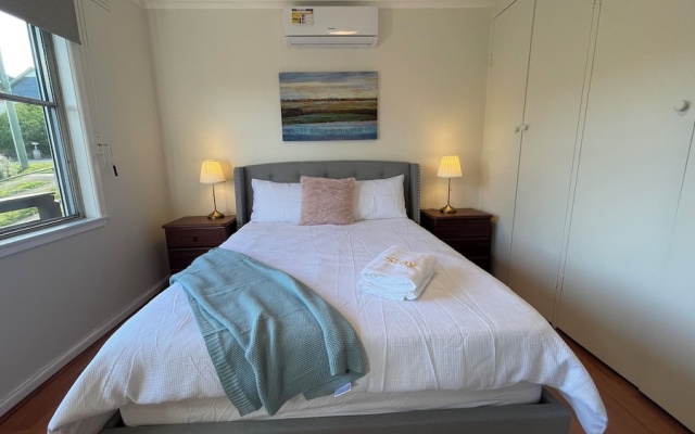 Morwell Pet friendly 3BM House – Guest Rooms – Morwell