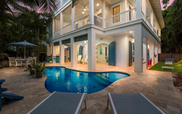 Banyan Beach - 104 Beach Ave