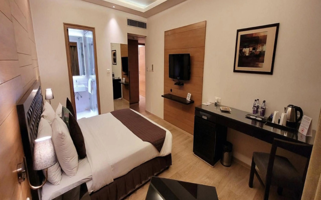 Hotel Saket 27 – Guest Rooms – Delhi