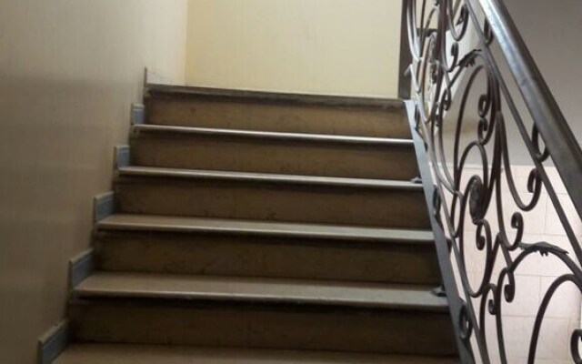 Omseyat Al Sharq Furnished Units 2