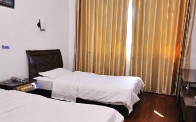 Qianlong Hotel