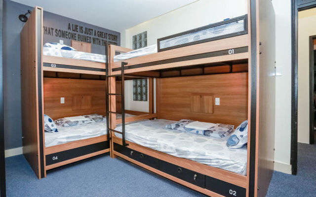 Barneys Danang Backpackers House