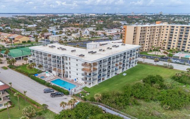 Cape Winds by Stay in Cocoa Beach