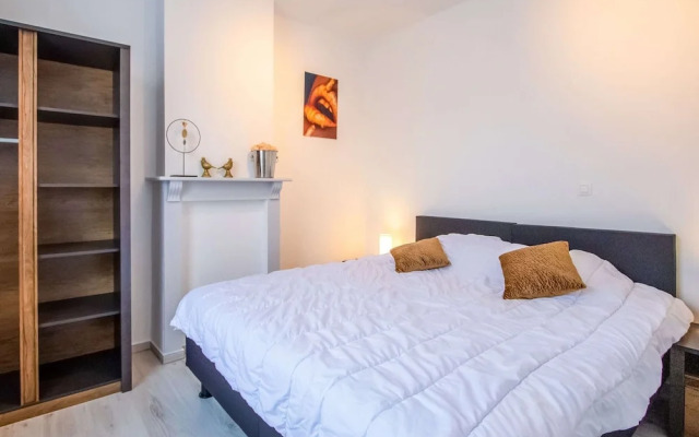 Elegant Holiday Home in Nieuwpoort near Beach