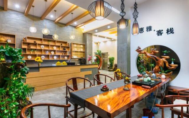 Huiya Inn
