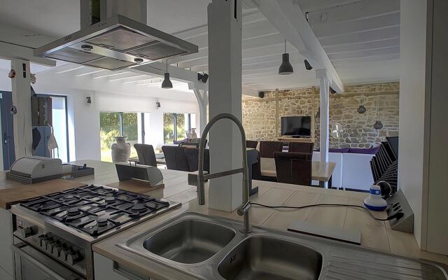 Inviting holiday home in Gourdon with terrace
