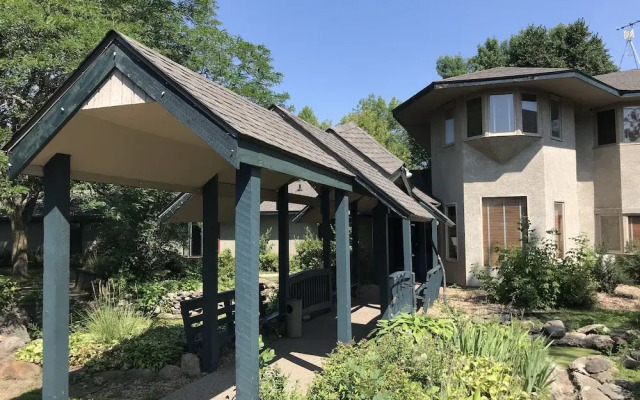 Riverwood Inn Extended Stay