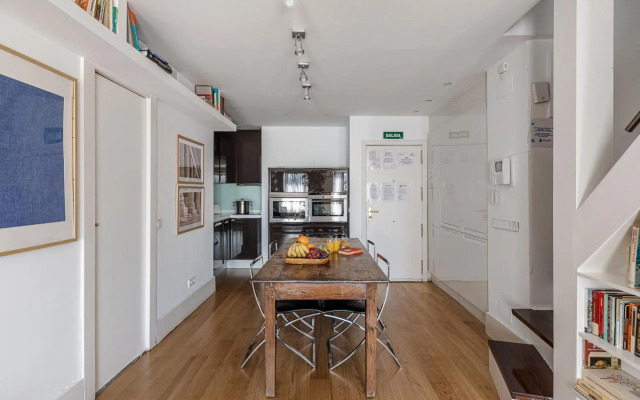 BNBHolder Luxury Triplex CHAMBERI