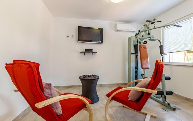 Nice Home in Pula With Wifi and 4 Bedrooms