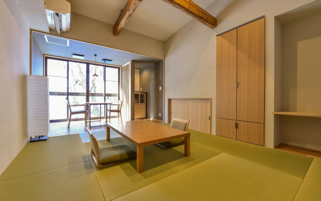 Shima Onsen Hinatamikan