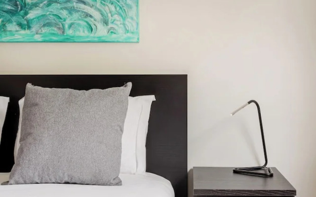 The Light Stay at Cascais