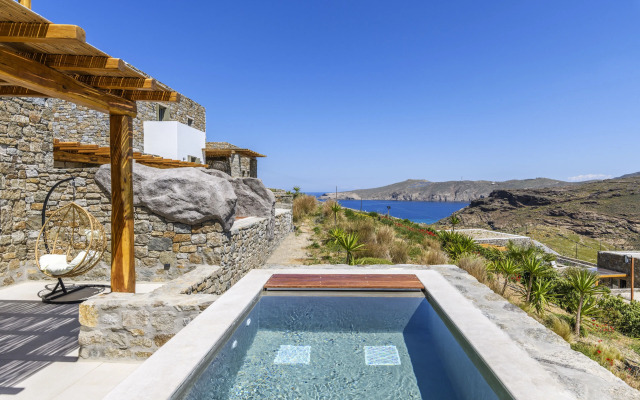 Nasta Intentional Living Mykonos