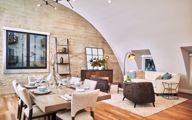 Urban Luxe Loft