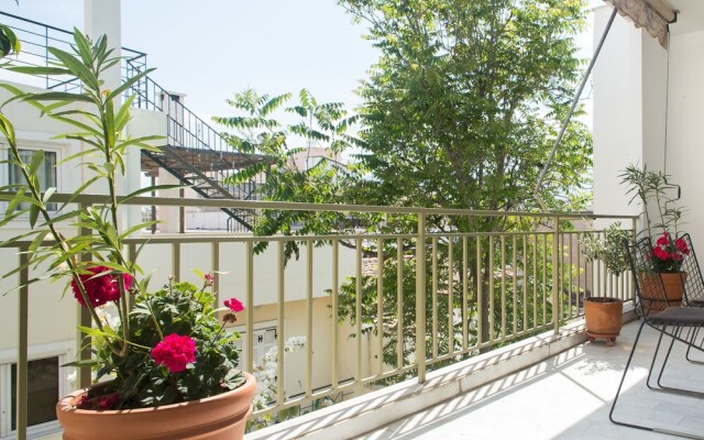 Apartment 101m² - Roof Garden with Acropolis View