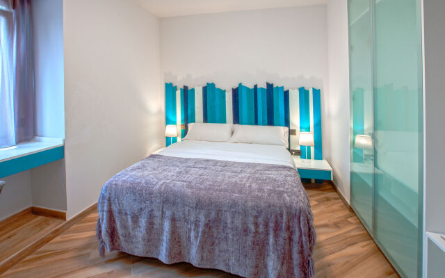 Gran Marina Suites