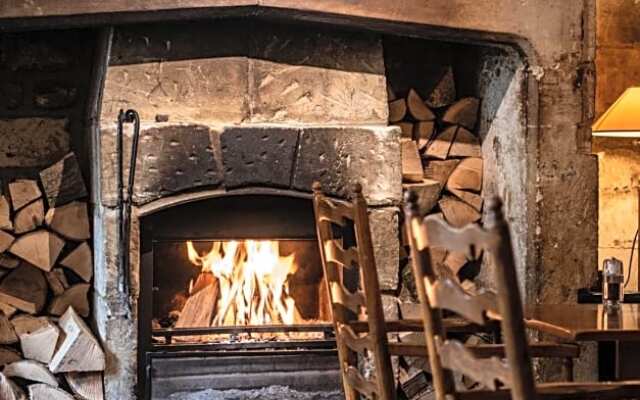 Wheelwrights Arms