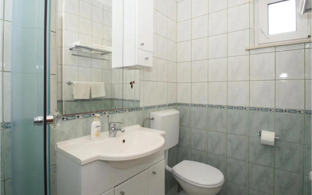 Holiday Home Zastrazisce with Sea View 04