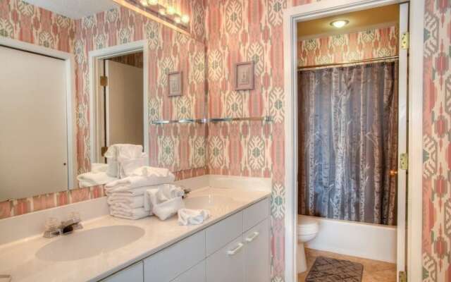 Richmond Park 8 H by RedAwning