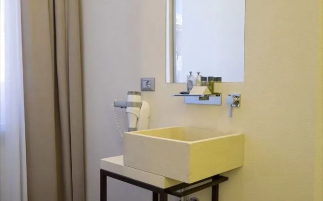 Room 230 Roma Luxury Suites