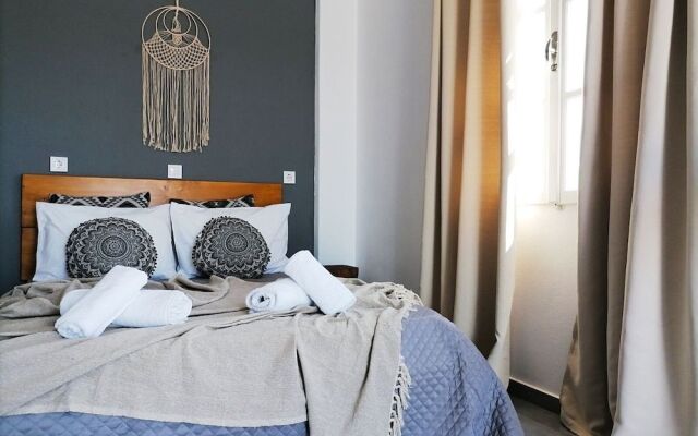Paros King Luxury Apartments