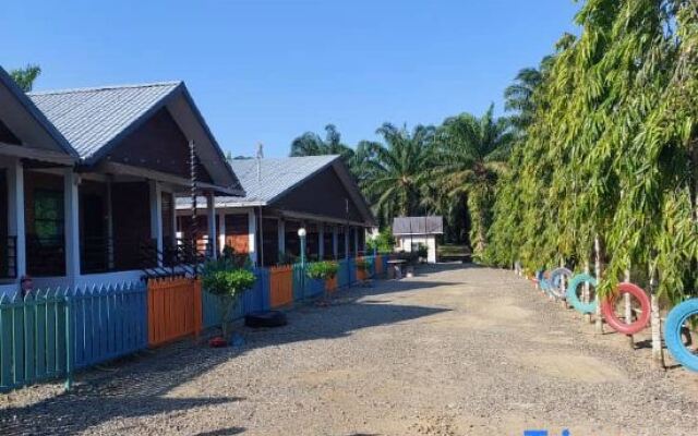 OYO 90149 Pua Family Semporna