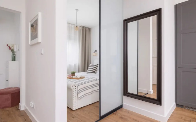 Apartment for 4 in Kraków by Renters