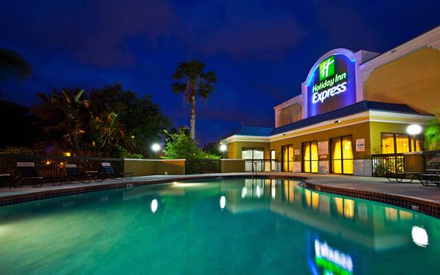 Holiday Inn Express - Vero Beach, an IHG Hotel