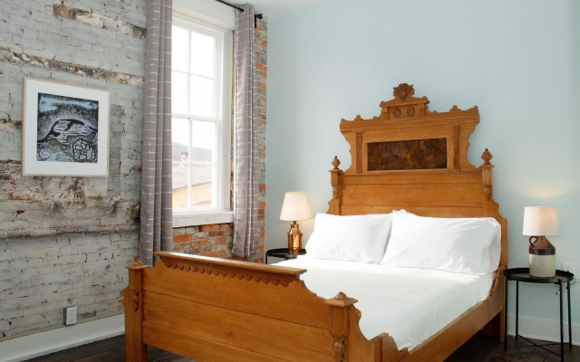 Bischoff Inn