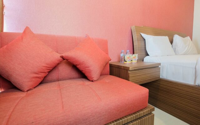 Homey Studio Room at Grand Kamala Lagoon Apartment